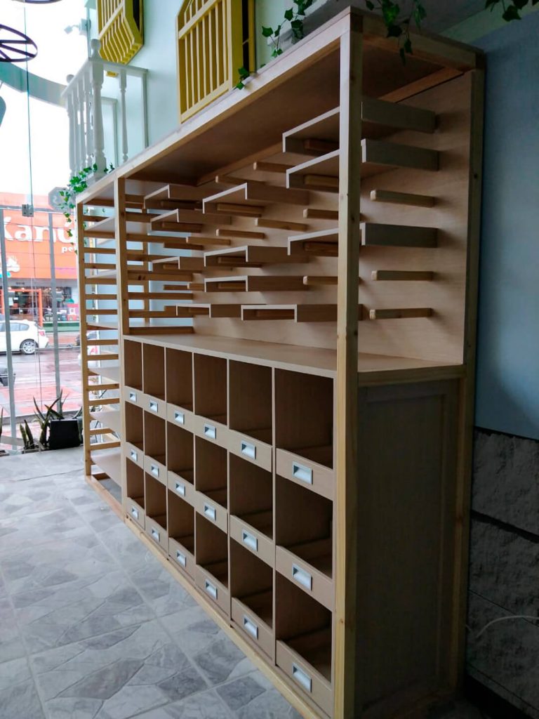 basa_web_mobiliario_retail_tienda_b_19